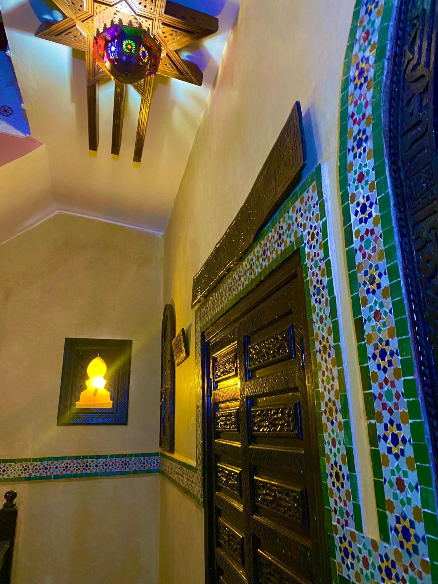 Riad Nezha Avec Jacuzzi Et 3 Piscines Au Coeur De Marrákes Kültér fotó